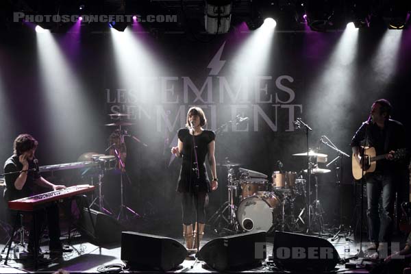 LA FIANCEE - 2010-03-27 - PARIS - La Maroquinerie - 